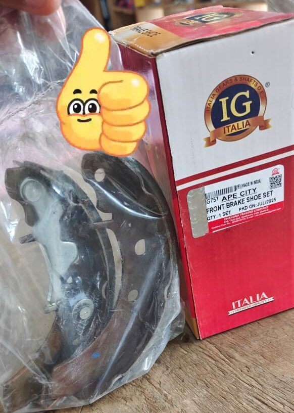 Front Brake shoe set APE CITY Genuine IG